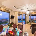 Olga Luxury Front Villas 빌라 *
