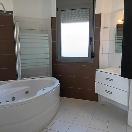 Olga Luxury Front Villas