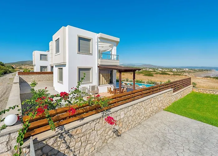 Olga Luxury Front Villas Lakhania