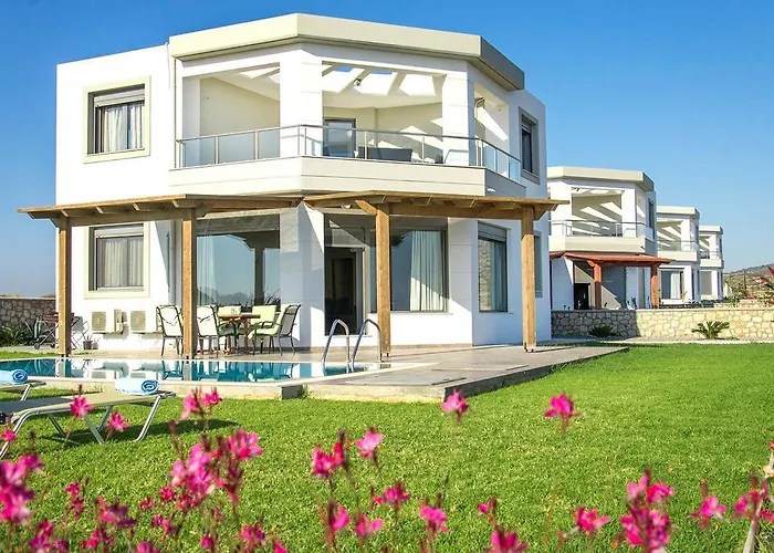 Villa Olga Luxury Front Villas