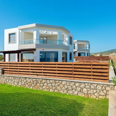 Villa Olga Luxury Front Villas